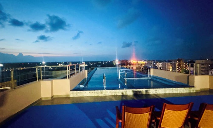 Puri Hotel | SKS in Puri