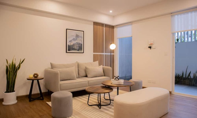 Armendariz Apartment | w Chic 2BR w Indoor Terrace in Miraflores