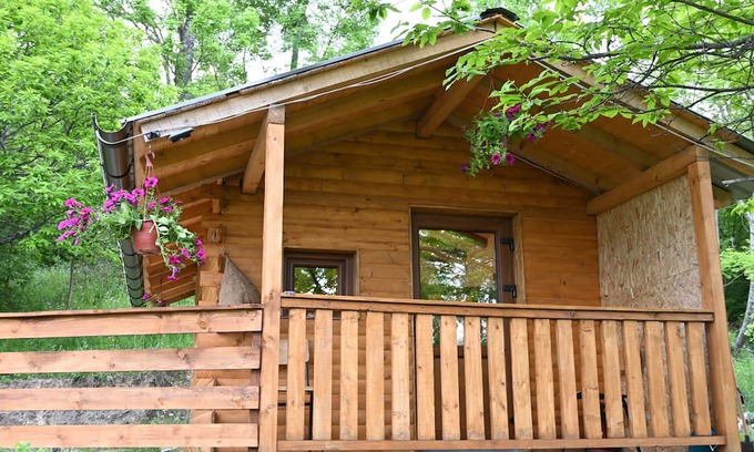 Prevalla House | Kitka Hostel Guest House