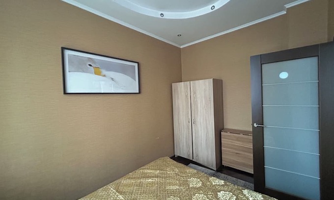 Oktyabrsky District Apartment | Spacious apartment near railway station