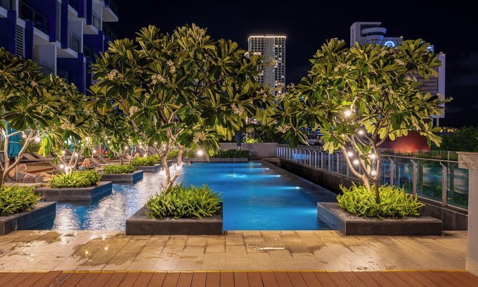 Tran Phu Beach Apartment | Cosmo Condotel Nha Trang