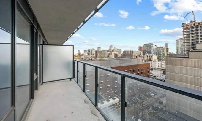 Garden District Condo | Modern Condo by Dundas Sq, 3BDR/2BTH + City Views