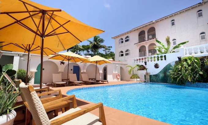 Morne Rouge House | Tropical 1BR Deluxe Villa: Balcony, Ocean View & Farm-to-Table Dining, Pets!