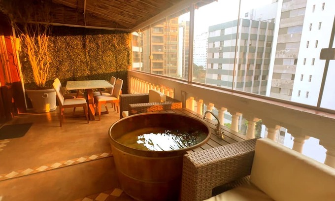 Itaim Bibi Apartment | Coverage with Hot Tub in Itaim