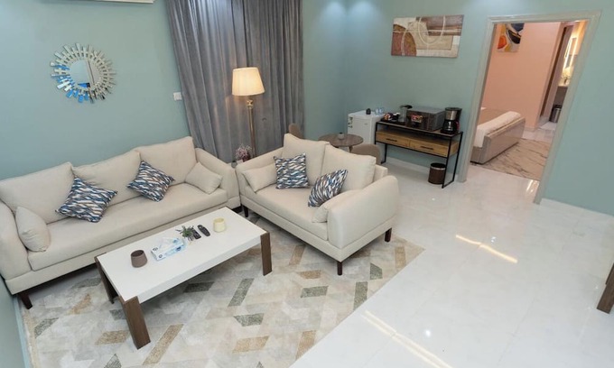 Riyadh Apartment | Chic apartment in pleasant Riyadh with AC, WiFi