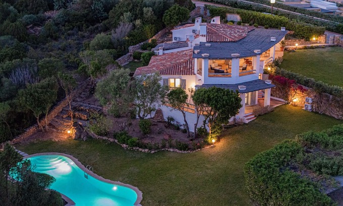 Porto Cervo Villa | Villa 'Luxury Diamond Porto Cervo' with Sea View, Wi-Fi and Air Conditioning
