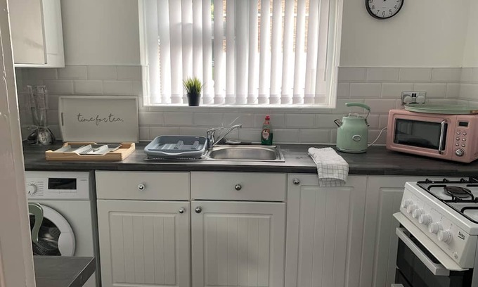 Liverpool Apartment | Posh Pad Woolton Village