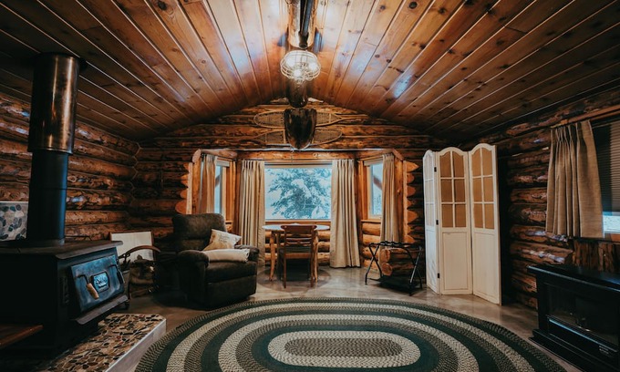 Trapper Creek House | Anna's 2Story w/Eagle's Nest-HCRL