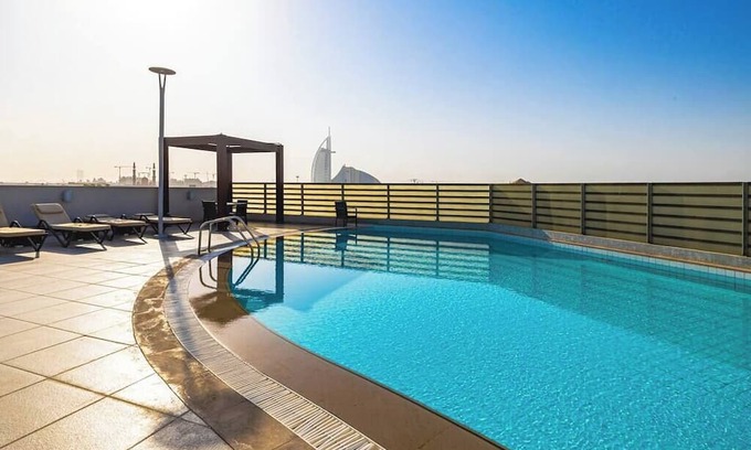 Jumeira 3 Apartment | Serene 2BR Jumeirah 3 10 Mins From Beach - NOX