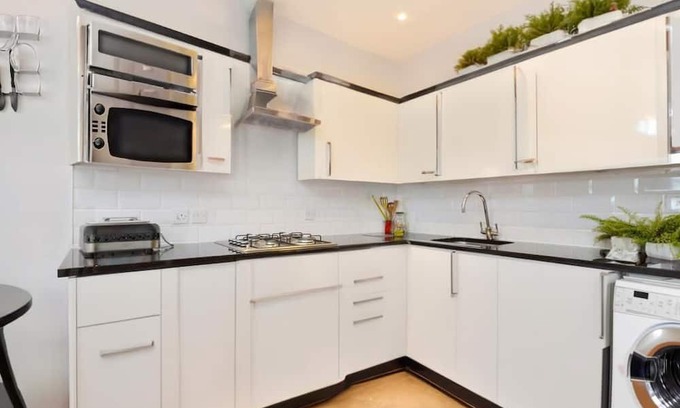 Spitalfields Apartment | Stunning & Spacious by Spitafields