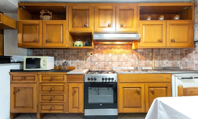 Camporosso Apartment | Apartment in Camporosso with 2 bedrooms sleeps 4