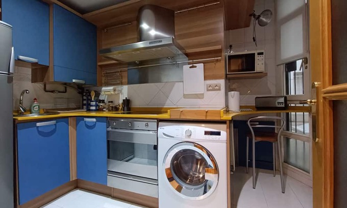 Logrono City Centre Apartment | Center: In the Cathedral Plaza Great Apartment, Steps From Everything!