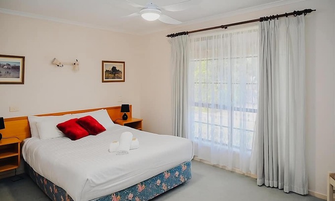 Moama Apartment | Near Murray River A Lovely Holiday Unit in Moama