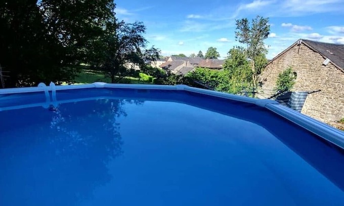 Bersac-sur-Rivalier Bed & Breakfast | Family Room for up to 5