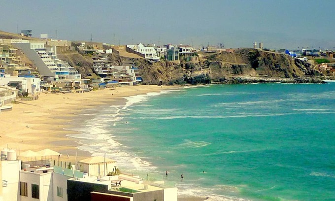 Punta Hermosa Apartment | Beach penthouse located in the quiet village of Punta Hermosa.