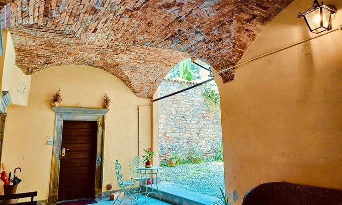 Bergamo Apartment | Charming Apartment & balcony