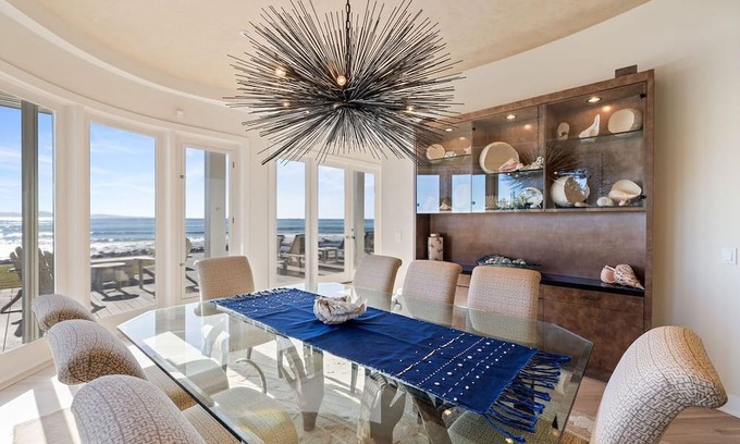 Carpinteria House | Stunning beachfront estate in the ultimate location in the Rincon Point!