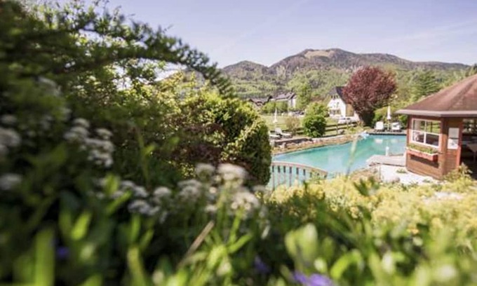 Fuschl am See House | Superior double room - 7 nights special price - Garni Haus Sonnleitn