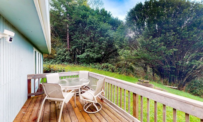 Port Orford House | Charming two-story home near the ocean with deck, patio, balcony, & streaming