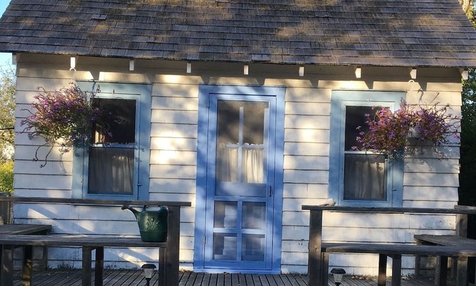 Fair Harbor Cottage | Original 2-bedroom cottage in lovely Fair Harbor with WiFi