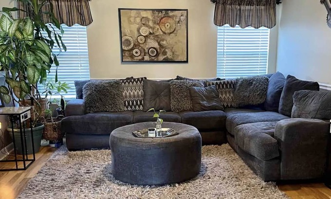 Lowell House | Cozy 3bdrm home minutes to Charlotte