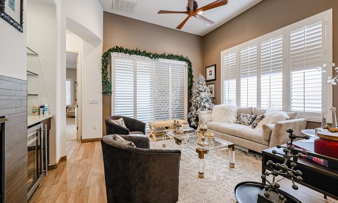 Pima Acres House | Luxurious FULL 3br house w/pool + gym