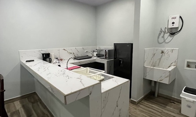 Barrio Ricos y Famosos Apartment | Apartment just 5 min from the beach, with pool