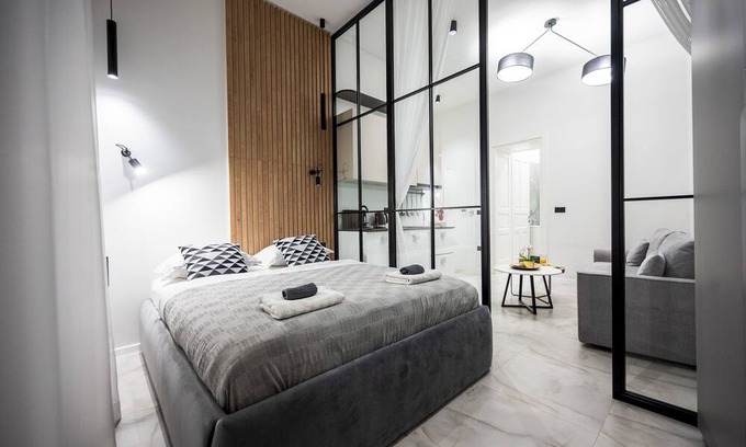 Old Town Apartment | 140 SQM Apartment with 4 units - GREAT FOR GROUPS