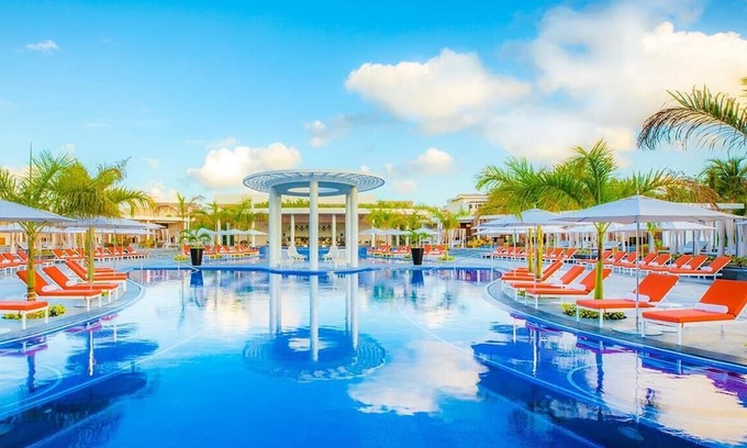 Puerto Morelos Resort | The Grand Moon Palace w/ Diamond All-inclusive!