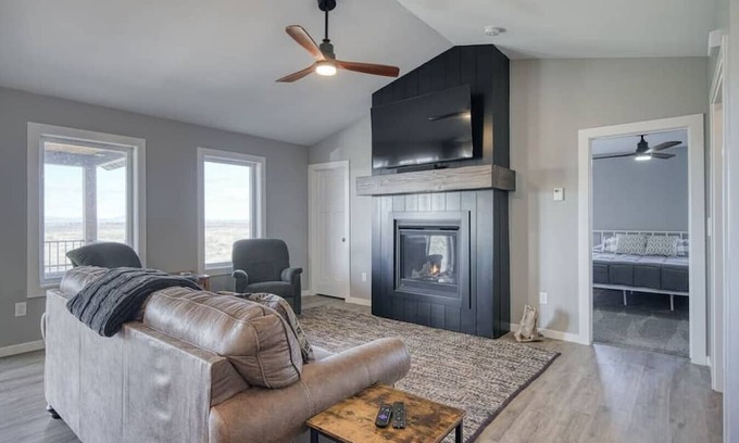 St. Anthony House | Falcon's Landing | Views & Nearby Attractions