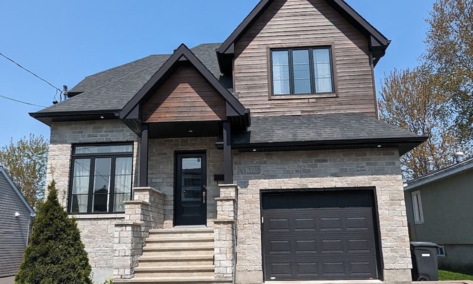 Laval House | Detached House!