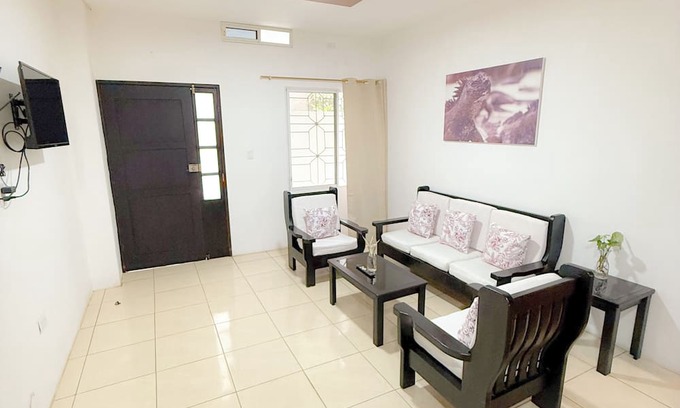 Puerto Ayora Apartment | Two-bedroom apartment