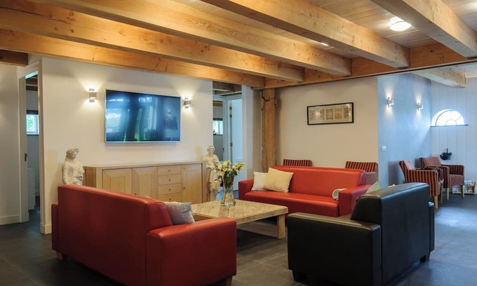 Schagen House | Fantastic farmhouse for 22 in Callantsoog