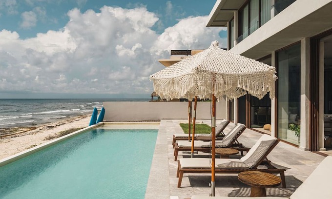 Tulsayab Villa | Saadetna Beach House: Welcoming Villa near Tulum AC, Pool & Direct Beach Access