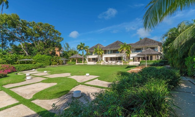 Little Battaleys Villa | Godings Beach House | Beach Front - Located in Stunning St. Peter with Private Pool