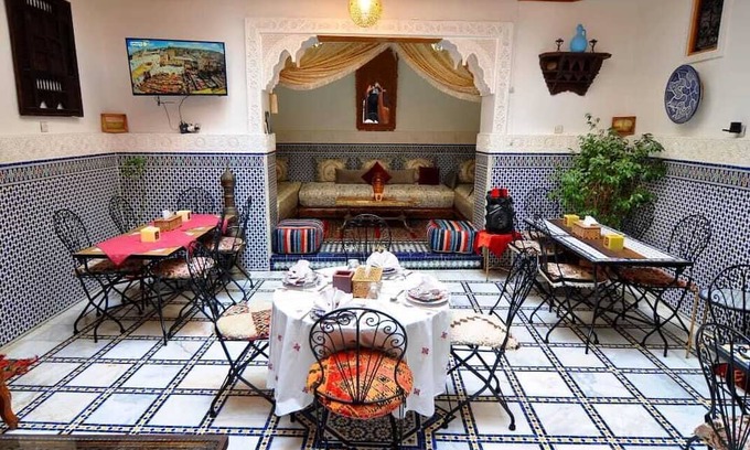 Quettanine House | Quaint riad with AC in charming Fes