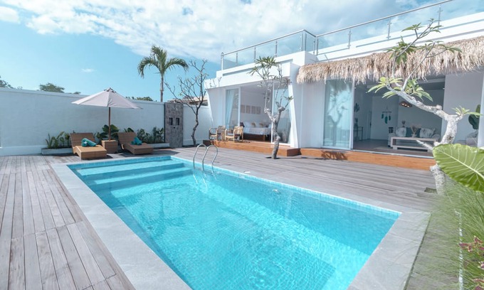 Jungut Batu Villa | Spacious 3- Bedroom Villa with Stunning Views on Lembongan Island