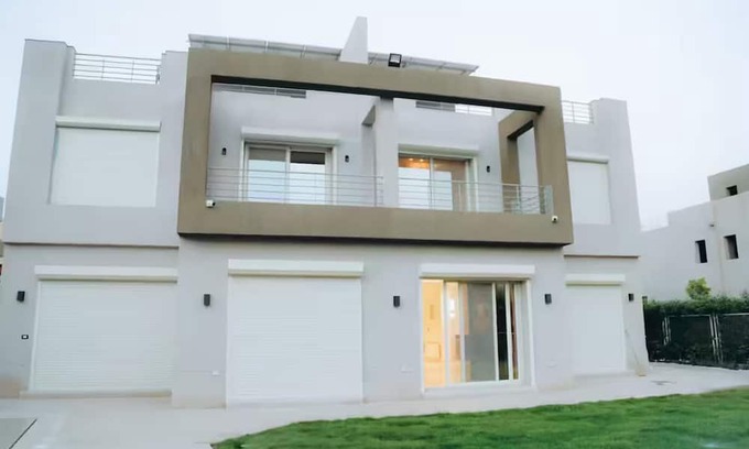 New Cairo House | 7-room palace in Palm Hills