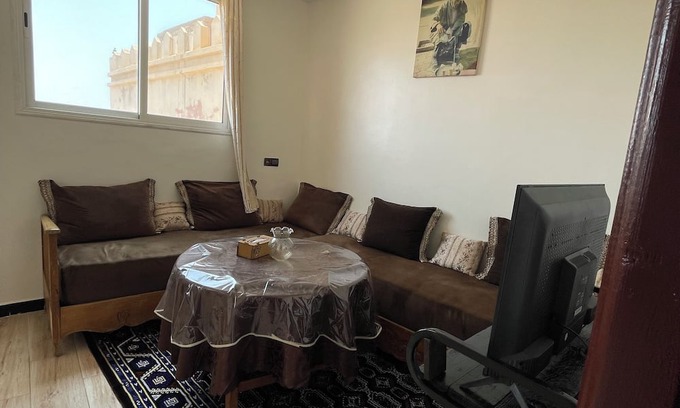 Sidi R'bat Apartment | Spacious apartment with sea view