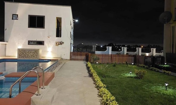 Kasoa Apartment | October Apartments 2 3 ensuite bedroom Vacation Home/Apartment in Kasoa 2