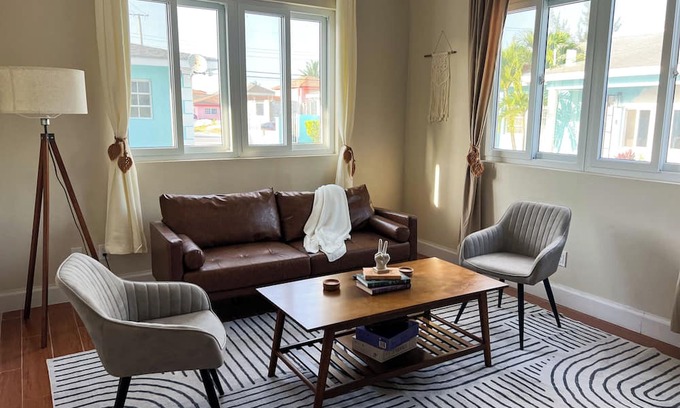 Gambier Condo | 2-bedroom Condo in Nassau near Beach and Airport