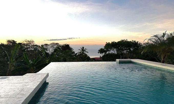 Las Delicias Villa | Costa Rica dream: ocean view, infinity pool, surrounded by nature