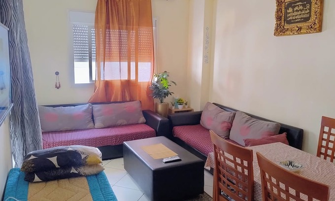 Martil Apartment | Sunny apartment, only 10 minutes walk to Martil Beach, Mixta Complex