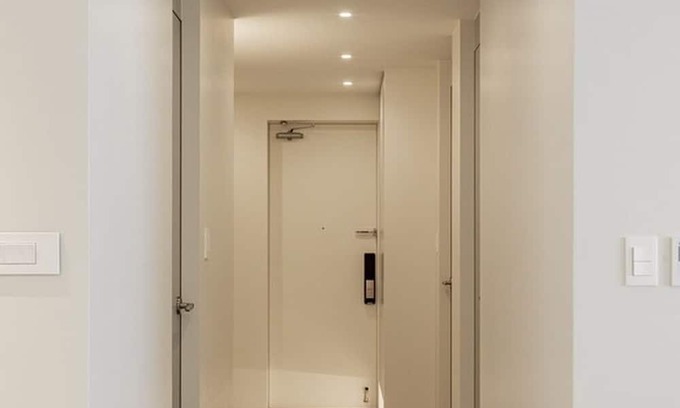 Gangnam Apartment | 강남 프리미엄 아파트 4베드룸 풀옵션 고급스러운