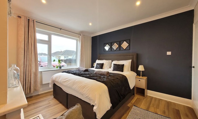 Clacton-on-Sea House | The Avenue – Charming 2-Bedroom Bungalow with Garden in Clacton