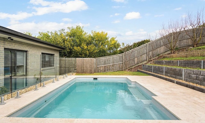 Inverloch Resort | Tea Tree Poolside Retreat