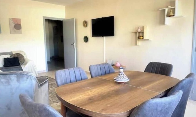 Talborjt Apartment | Cosy typical hypercentral studio with Park view