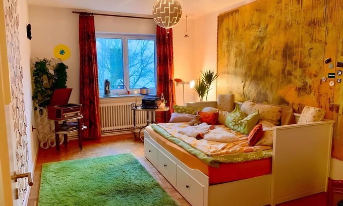 Mitte Apartment | Room 'Sternenzimmer' with Wi-Fi