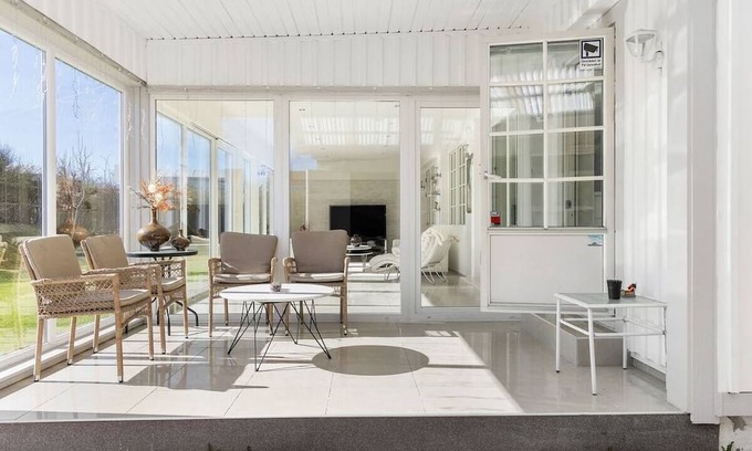 Goteborg Municipality House | Workers Villa - 7BR - 15 Beds - 3 Bath - All Inc