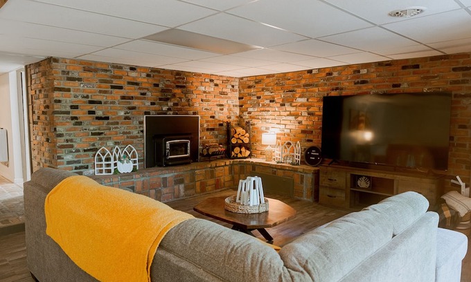Clarion Apartment | Terrace Lodge at Toby Woods - 2BR with Forest Views and Private Indoor Pool